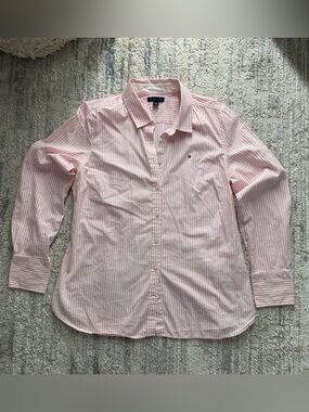 Tommy Hilfiger Light Pink & White Striped button down Early 2000s Women’s Large